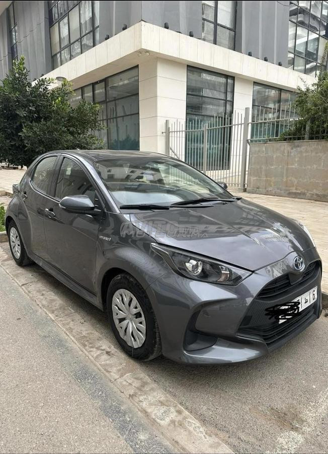 Yaris Hybride 33000km 1ere main 