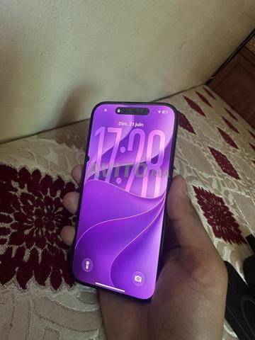 آيفون 15 برو
