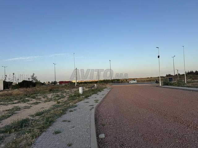 Lot de terrain zone industrielle 1400m et plus - 2