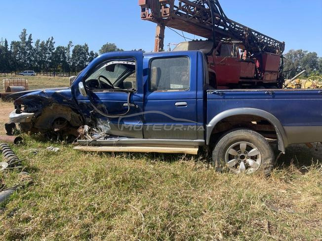 pick-up Ford Ranger accidenté à vendre