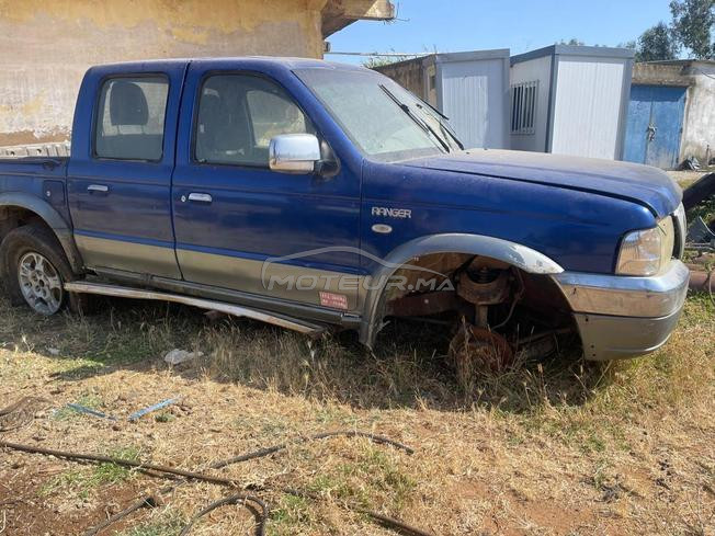 pick-up Ford Ranger accidenté à vendre