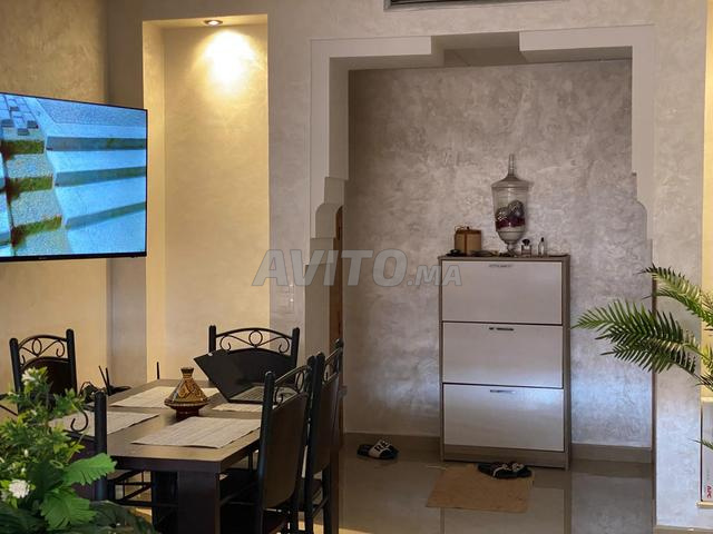 LUXUEUX APPARTEMENT MEUBLÉ À COTÉ ÉCOLE IRAKI