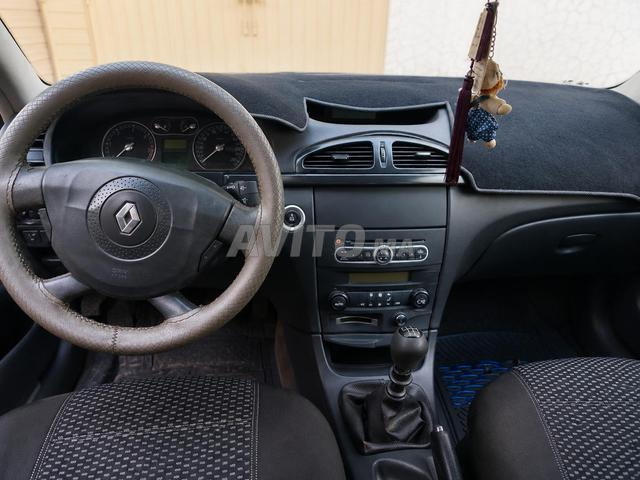 Renault Laguna - 2