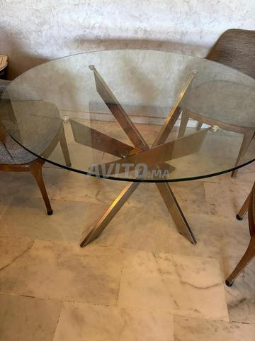 Salle à manger ronde avec 4 chaises - 2