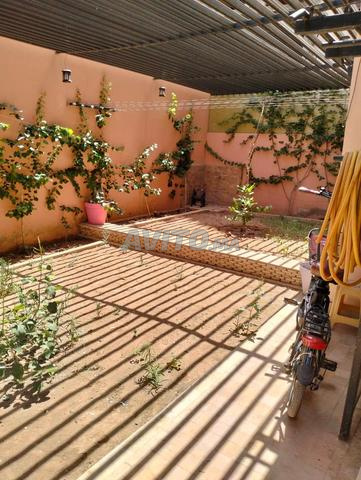 appartement avec terrasse. piscine - 2