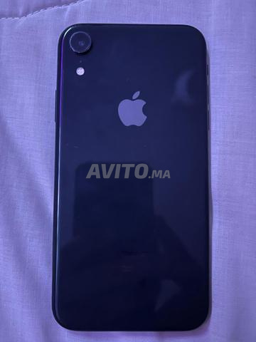 iPhone XR – 64 Go – Bon état - 2