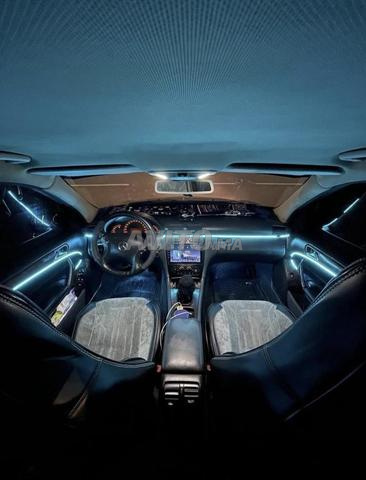 Mercedes C220, pack pure, tête de choc, comme une dame - 2