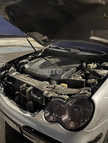 Mercedes C220, très bon état, jamais accidentée - 2