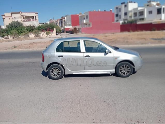 Skoda Fabia essence reprise possible - 2