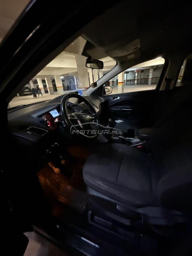 voiture ford kuga model 2015