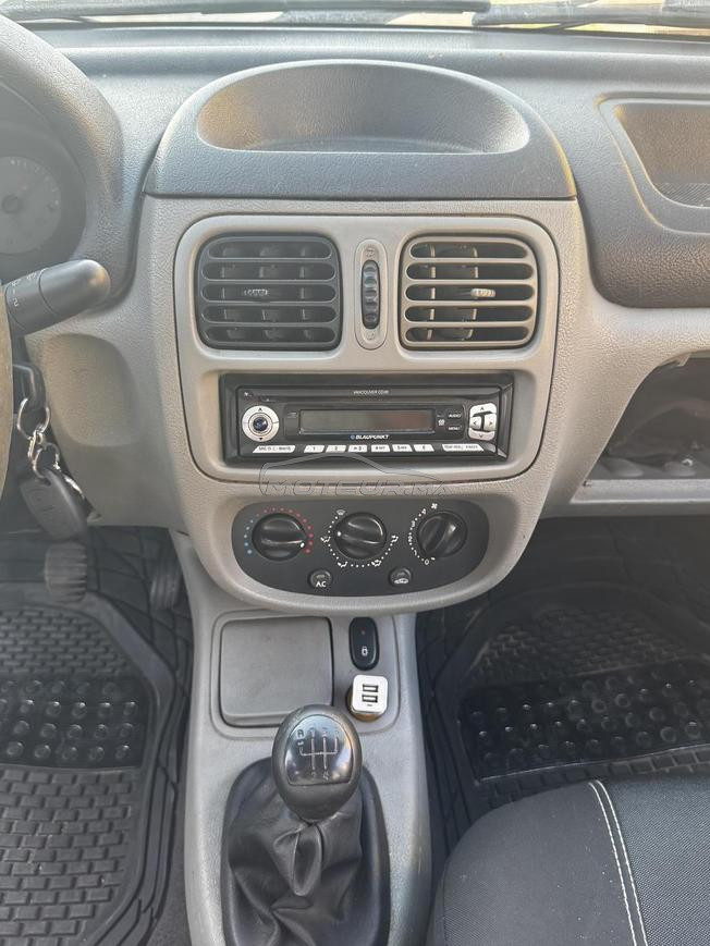 Renault Clio Essence Manuelle 2006 à Kénitra