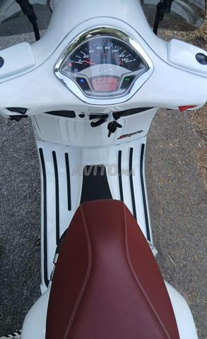 Vespa 300 GTS Super ABS/ASR – Modèle 2016