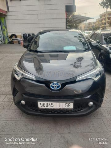 Toyota CHR hybride automatique - 2