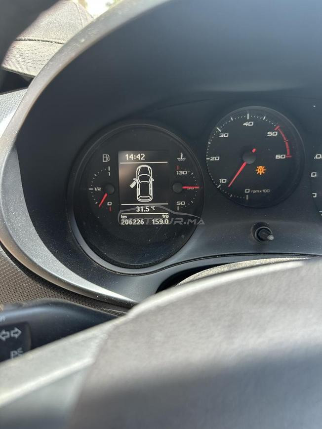 voiture bien entretenue deuxième main 