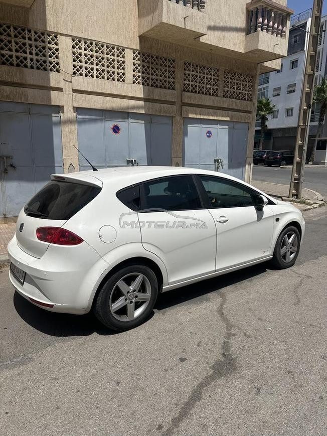 voiture bien entretenue deuxième main 