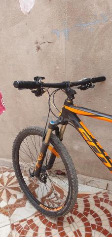 Vélo de marque Scott
