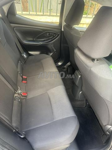 Yaris Hybride 33000km 1ère main