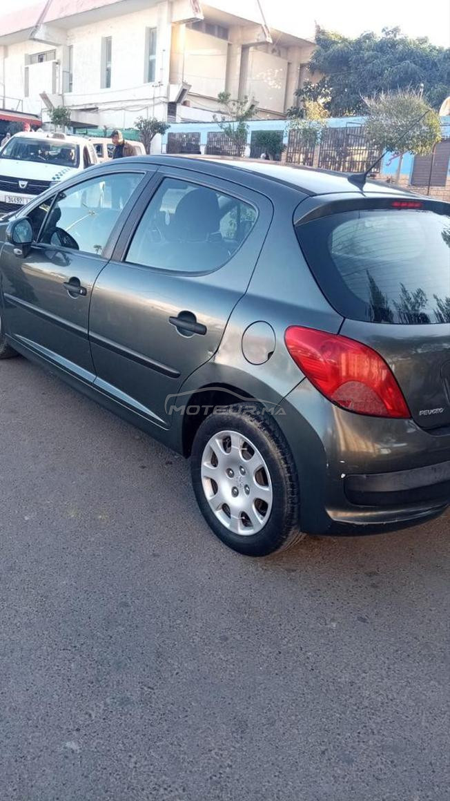 Peugeot 207 Essence Manuelle 2007 à Safi