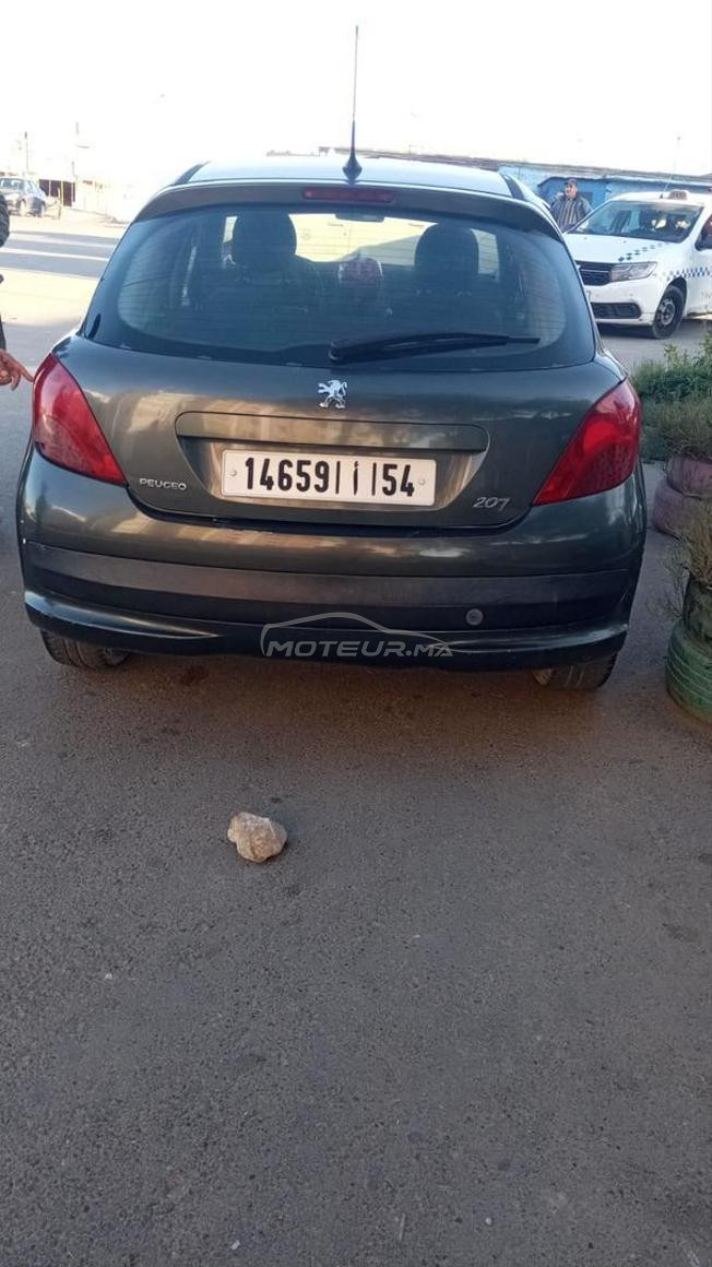 Peugeot 207 Essence Manuelle 2007 à Safi