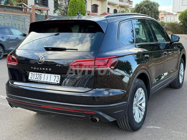 Volkswagen Touareg - 2