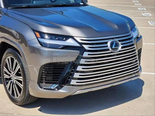 Used Lexus 600 2023 Automatique Ready to ship 