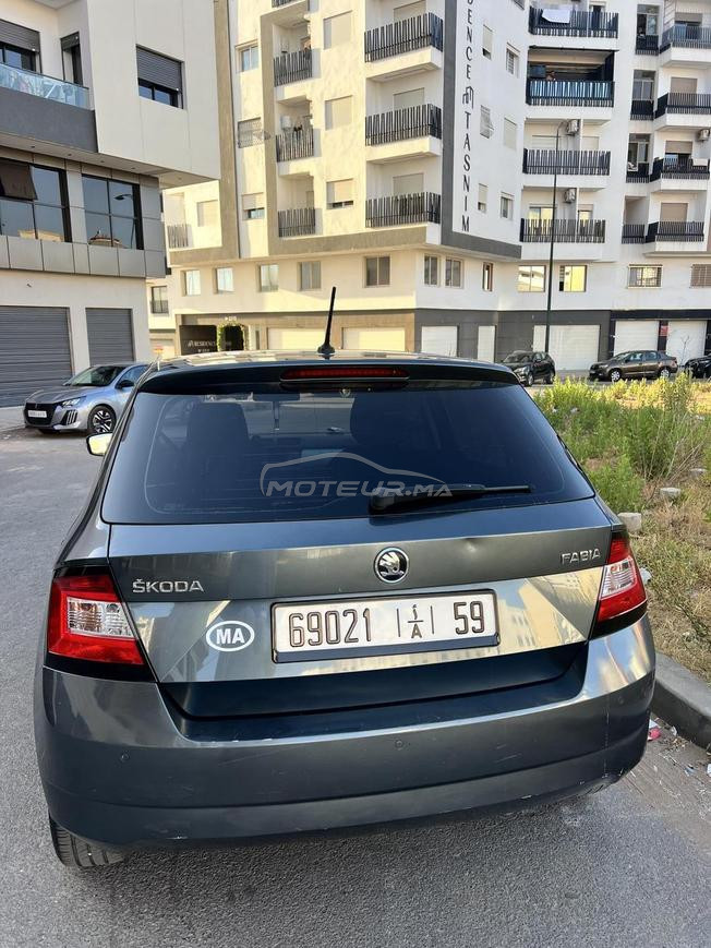 Skoda Fabia Essence Manuelle 2016 à Kénitra
