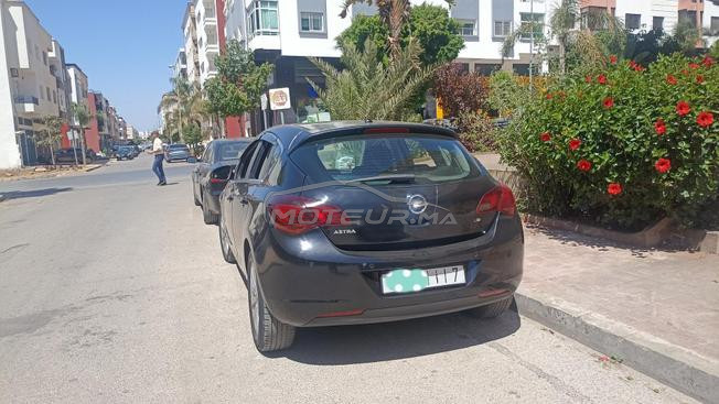 Opel Astra cosmos diesel 1.7 tout options 7cv 