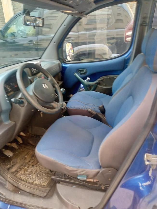 سيارة مستعملة للبيع في طنجة حي الزموري3 