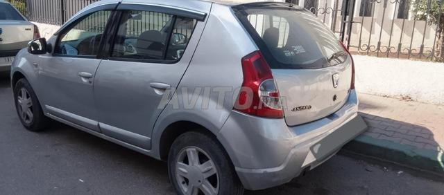 Dacia Sandero essence 2012 tt options - 2