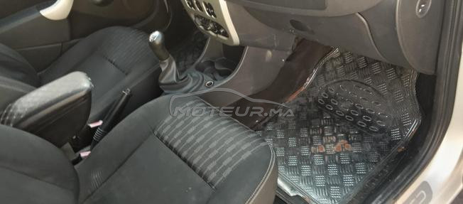 Dacia Sandero essence 2012 tt options 