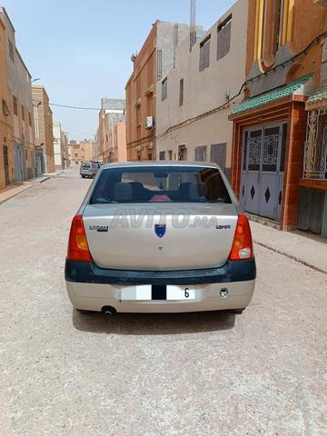 Dacia Logan essence 2007 Laayoune - 2