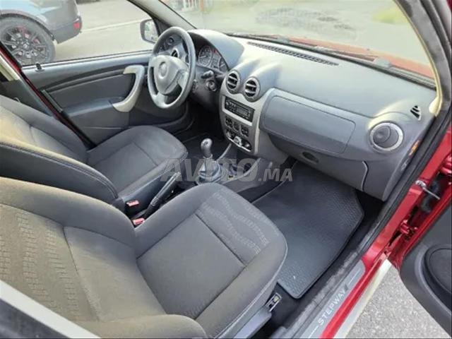 DACIA SANDERO 1.6 ESSENCE MANUELLE 2011 - 2