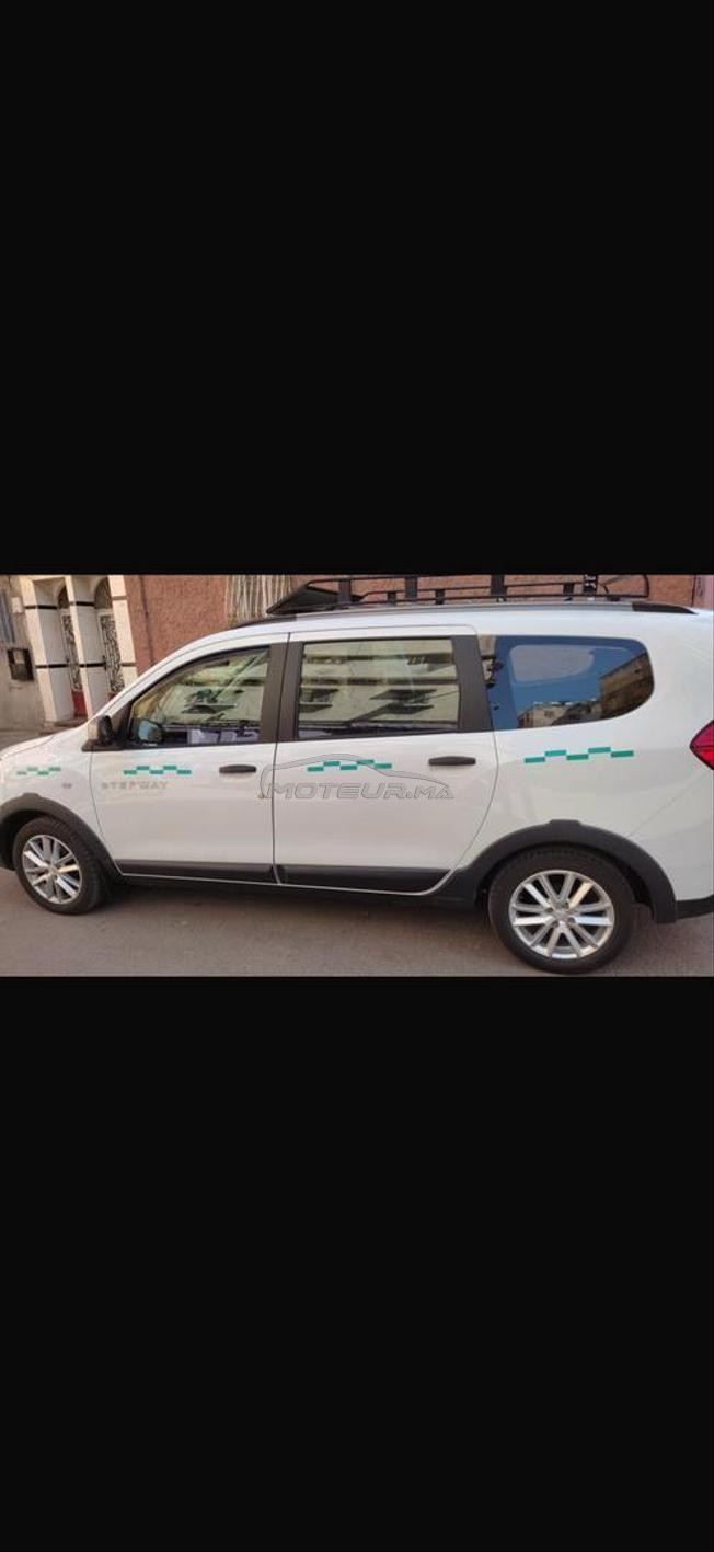 Taxi tres bonne etat a vendre 