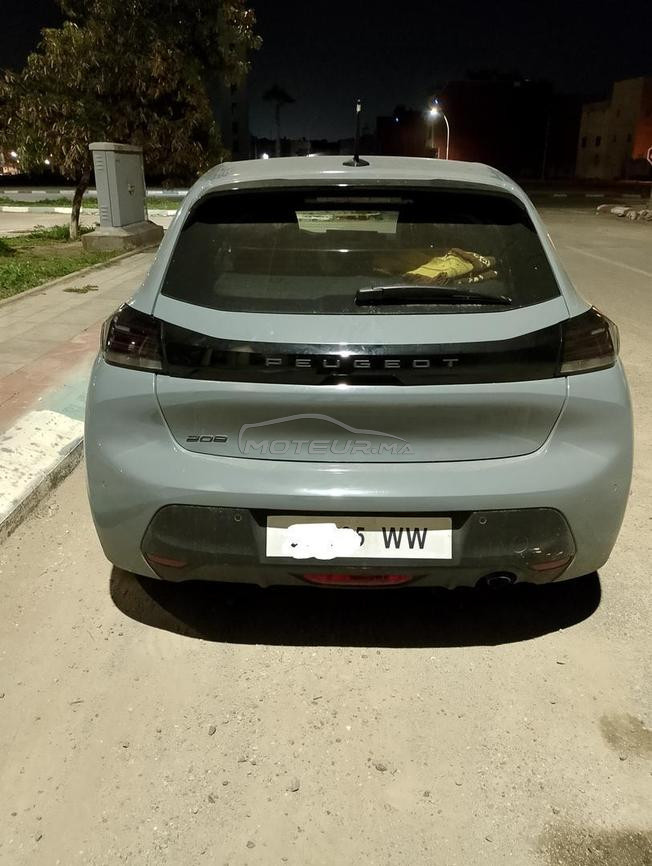 208 Peugeot 