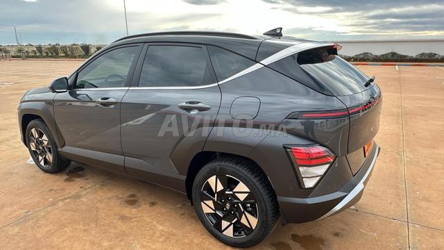 HYUNDAI KONA FULL ESSENCE - 2