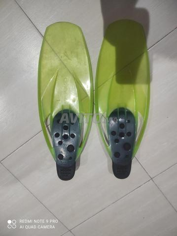 Deux paires de palmes de très bonne qualité - 2