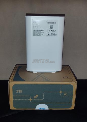 Point d'accès Répéteur ZTE WiFi 6 5G - 2