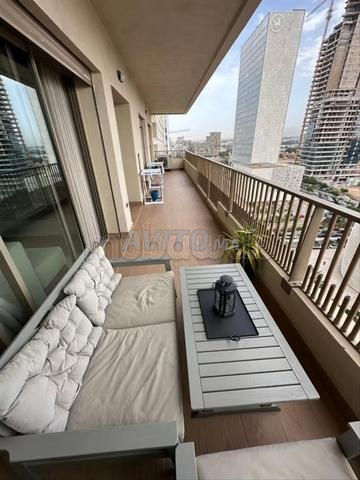 Appartement meublé avec terrasse à louer 132 m² à CFC