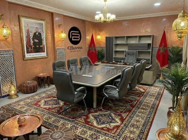 مكتب مدير بحالة ممتازة - 2