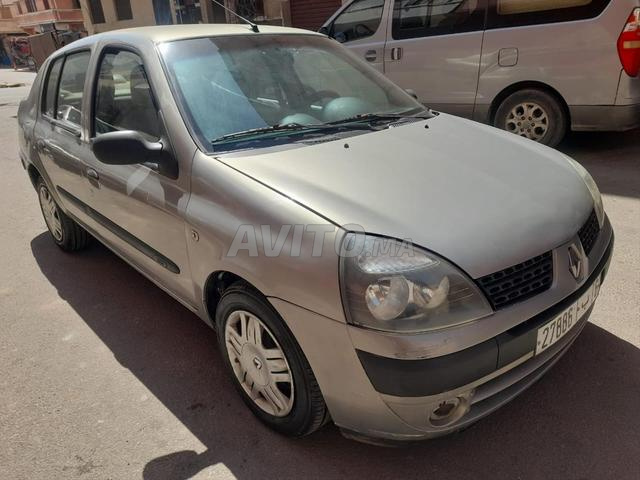 Renault Clio - 2