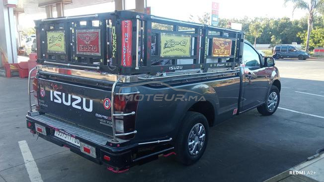 ISUZU DMAX