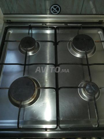 Cuisinière Candy 4 feux - 2