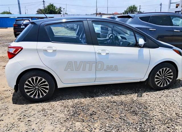TOYOTA YARIS ANNÉE 2018 - 2