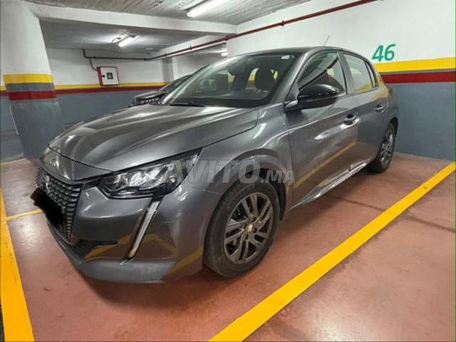Peugeot 208 - 1ère main - Très faible kilométrage