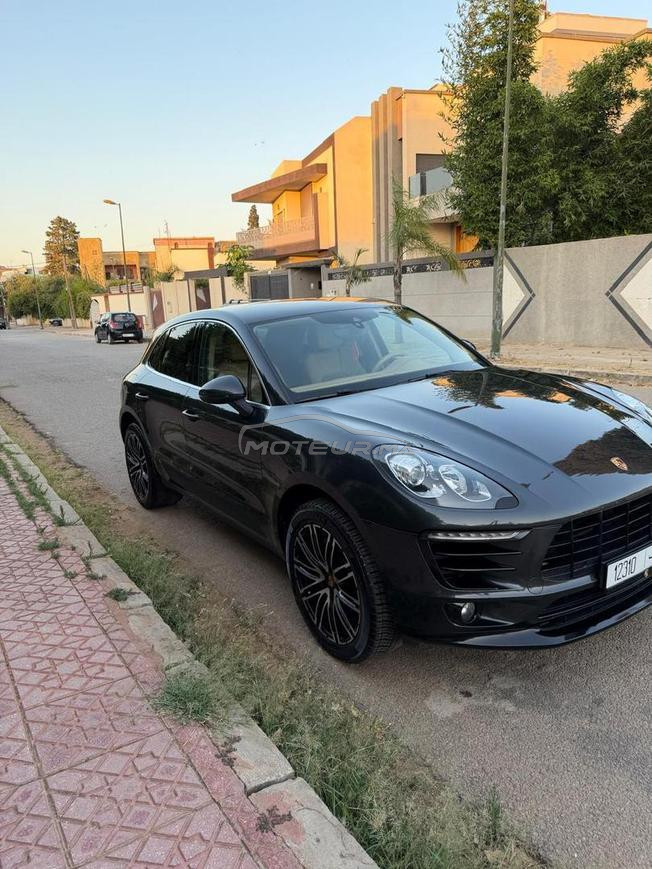 porsche Macas S