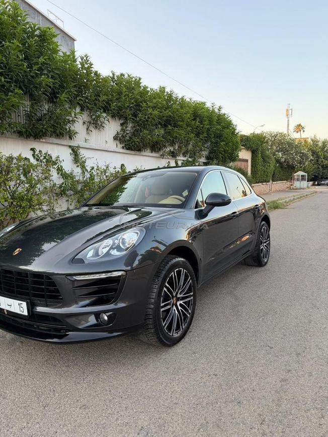 porsche Macas S