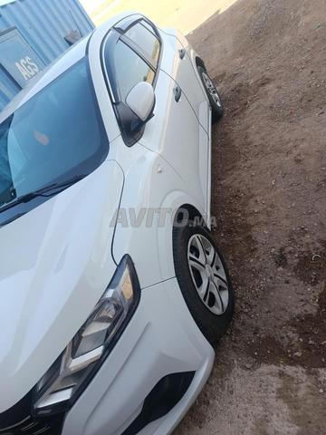 Dacia Sandero Diesel Manuelle 2022 à Ouarzazate - 2