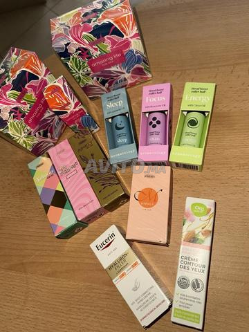 Lot Cosmétiques et Parfums Neufs d'Europe