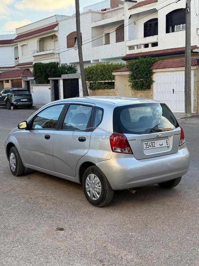 سياره في حالة جيدة في مدينه الجديد 