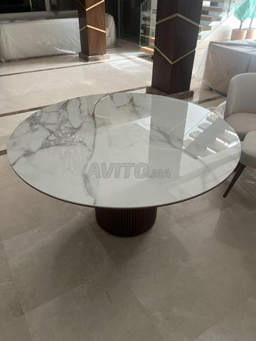 Table ronde - style contemporain - 2